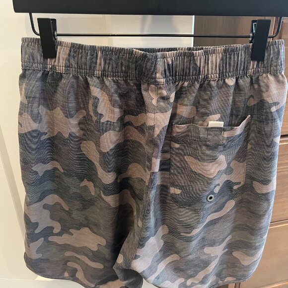 Free Fly Reverb Shorts - Picture 3 of 4